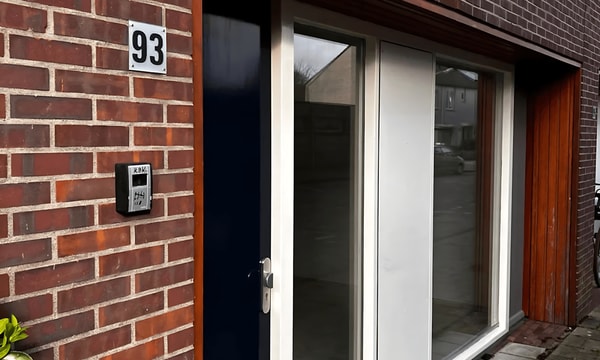 Kamer | 109m² | €1995,-