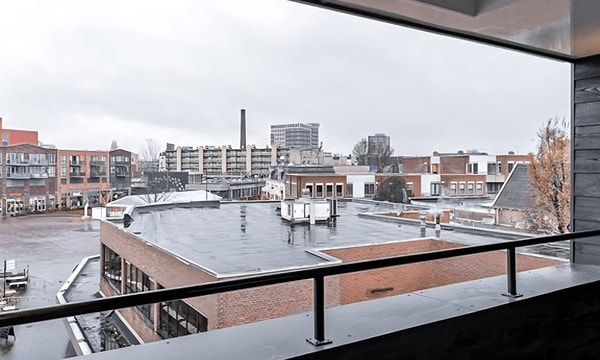 Kamer | 125m² | €1510,-