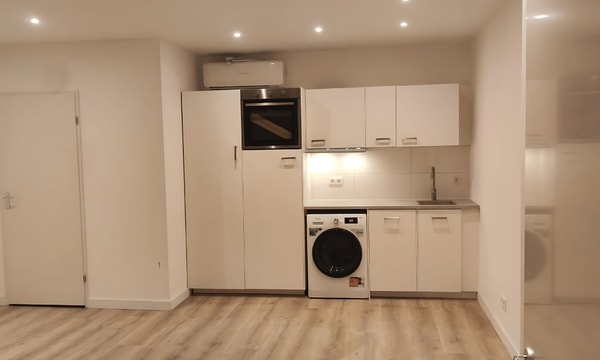 Kamer | 25m² | €1200,-