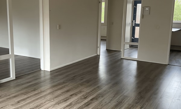 Huis | 76m² | €8888,-