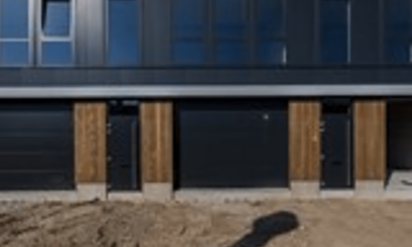 Bedrijfsruimte | 206m² | €1950,-
