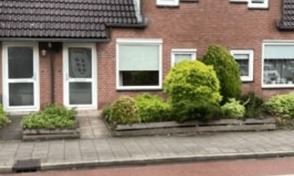 Huis | 80m² | €1077,-