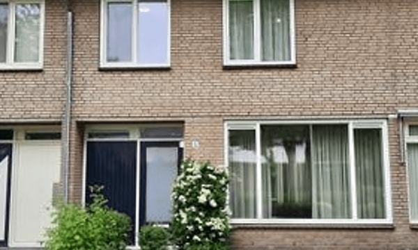 Kamer | 122m² | €1575,-