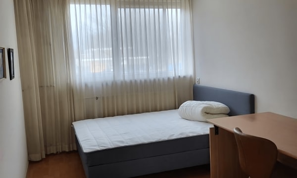 Kamer | 15m² | €600,-