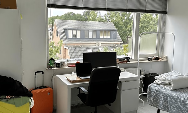 Huis | 84m² | €1184,-