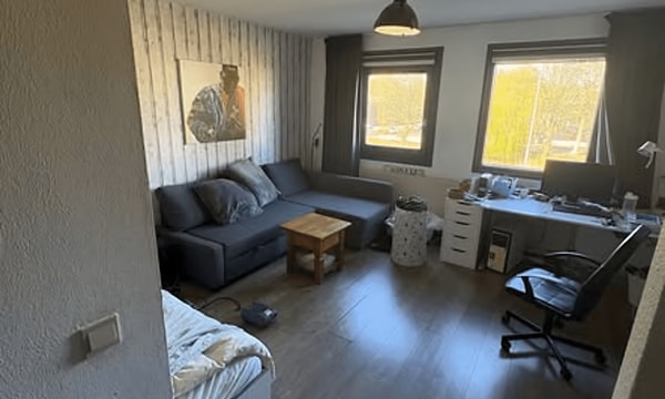 Kamer | 21m² | Onderwijsboulevard | €550,-
