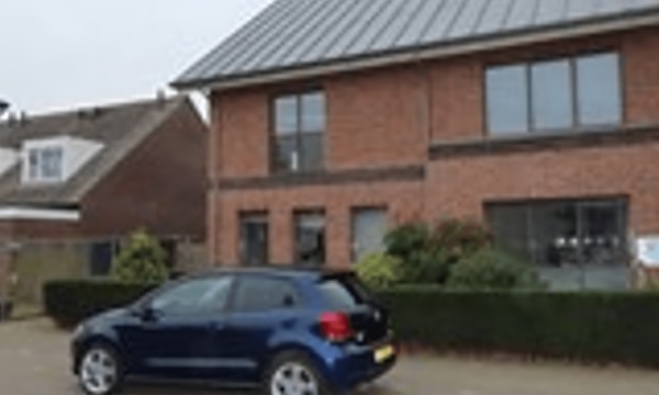 Kamer | 92m² | €1500,-
