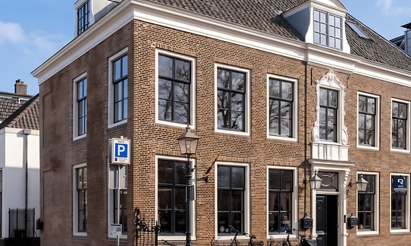 Kamer | 74m² | €3600,-