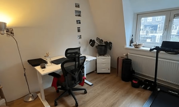 Huis | m² | €1100,-