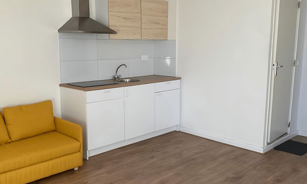 Studio | 27m² | Pijnboomstraat | €975,-