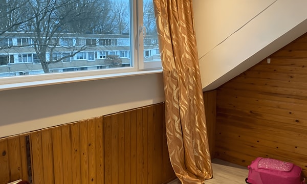 Kamer | 14m² | €720,-