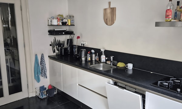 Kamer | 24m² | €640,-