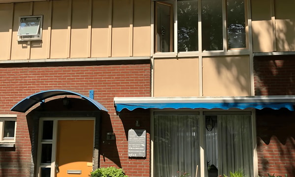 Kamer | 123m² | €1433,-
