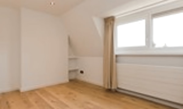 Kamer | 10m² | €754,-