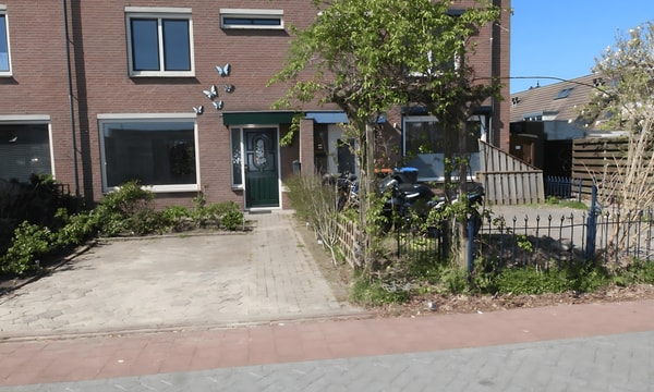 Kamer | 26m² | €2595,-