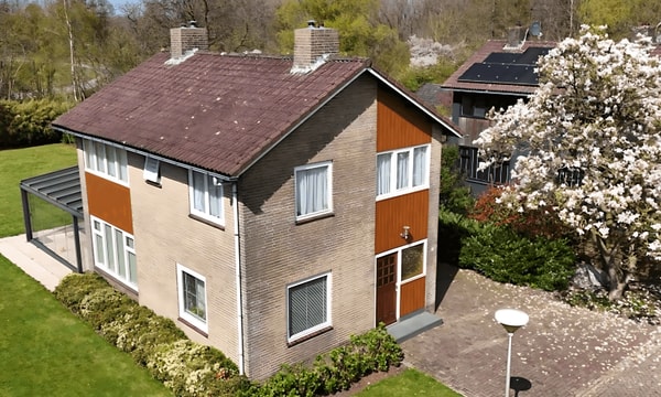 Huis | 130m² | €1395,-