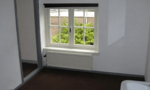 Kamer | 16m² | €325,-