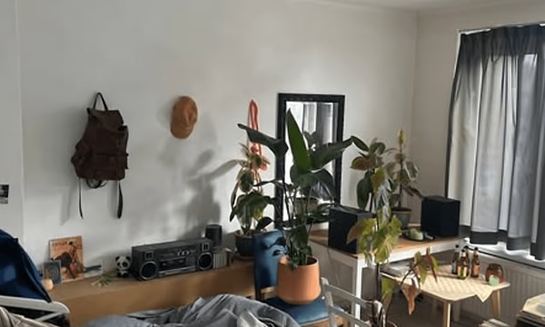 Kamer | m² | €1300,-