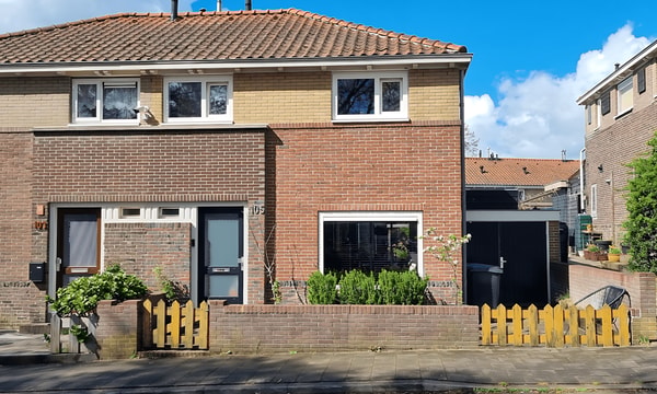 Huis | 99m² | Dennenweg | €1950,-