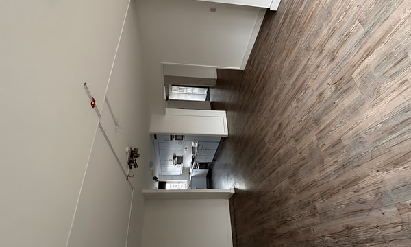 Huis | 300m² | €320,-