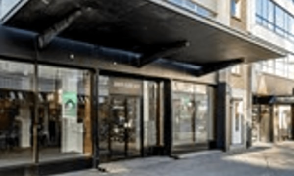 Kantoor | 465m² | €8950,-