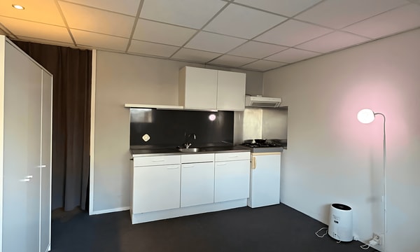 Studio | 25m² | Alm | €605,-