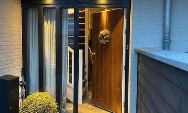 Huis | 180m² | €2600,-