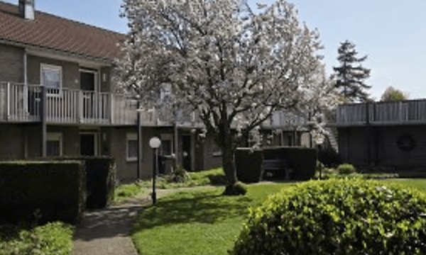 Kamer | 60m² | €932,-
