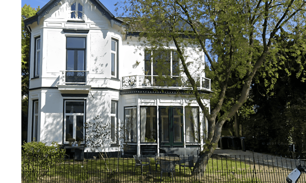 Studio | 32m² | €840,-