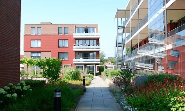 Kamer | 83m² | €932,-