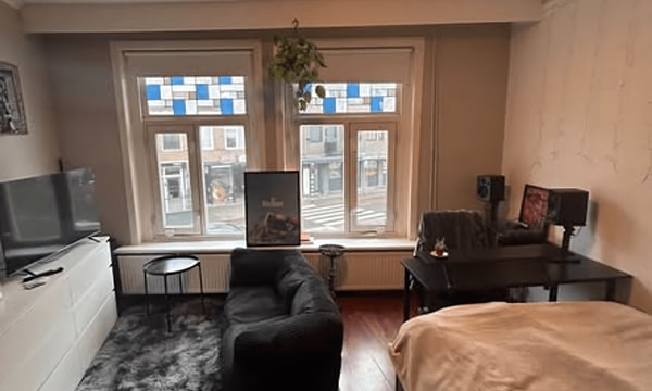Kamer | m² | €625,-