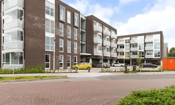 Huis | 69m² | €1325,-