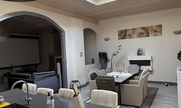 Huis | 145m² | €1650,-