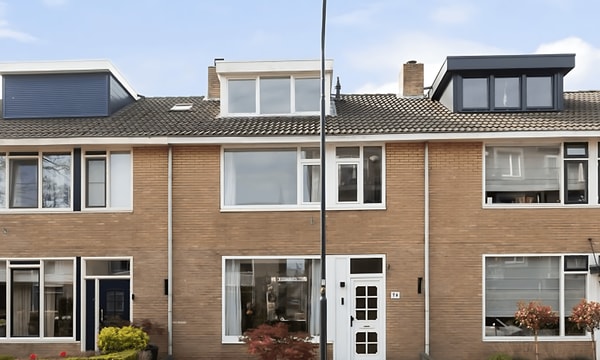 Huis | 122m² | €2250,-