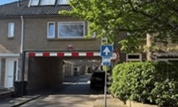 Kamer | 75m² | €2150,-