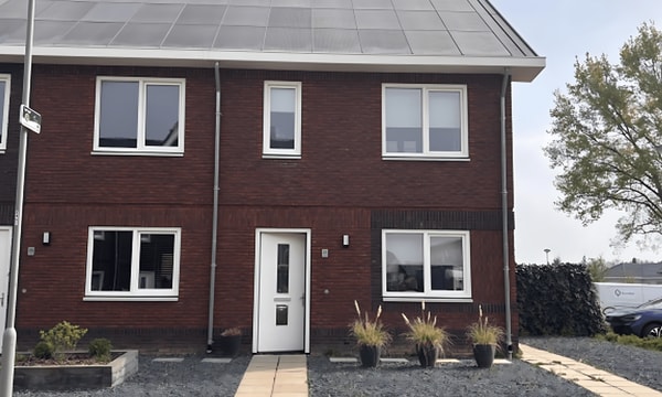 Kamer | 125m² | €1350,-