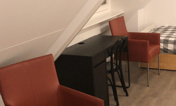 Kamer | 18m² | €500,-