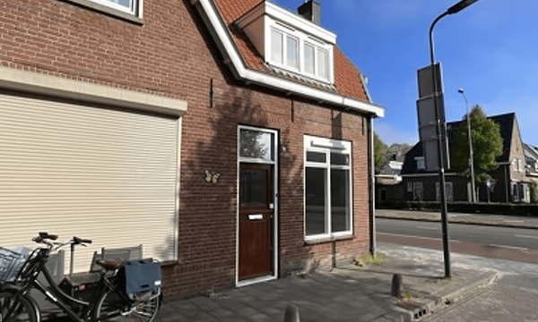 Kamer | 84m² | €713,-