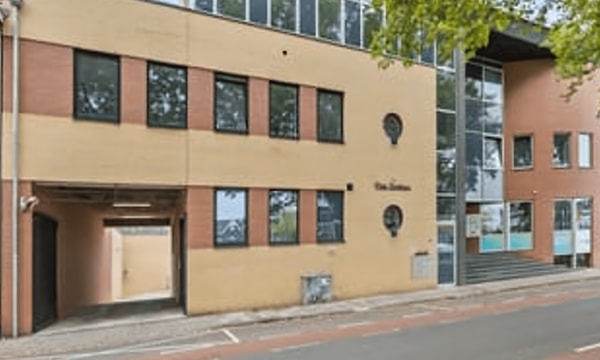 Kamer | 61m² | €1250,-