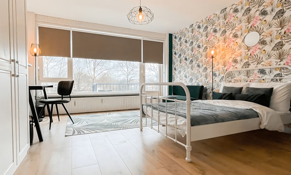 Studio | 30m² | S.M. Hugo van Gijnweg | €571,-