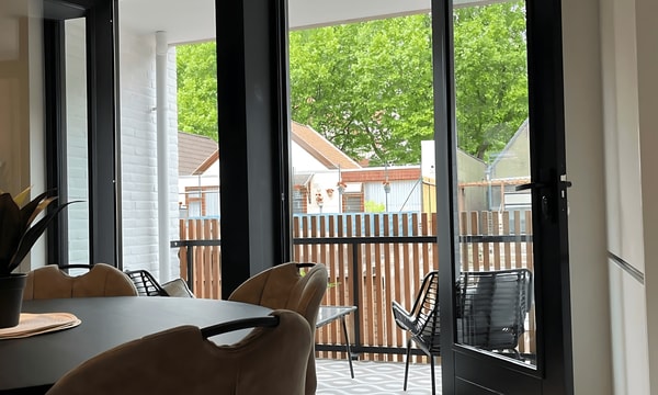 Huis | 116m² | €2350,-