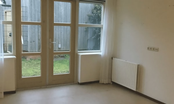 Kamer | 20m² | €361,-