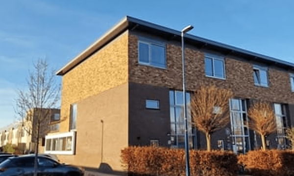 Kamer | 118m² | €1750,-