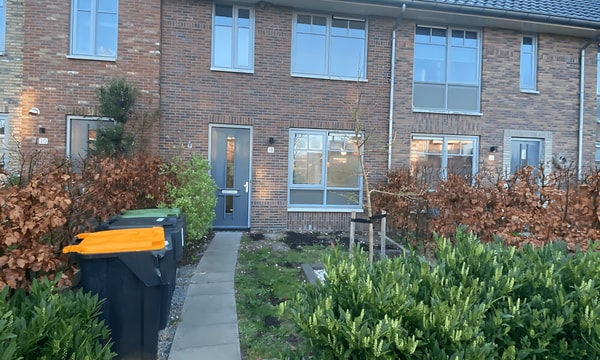 Kamer | 63m² | €1545,-