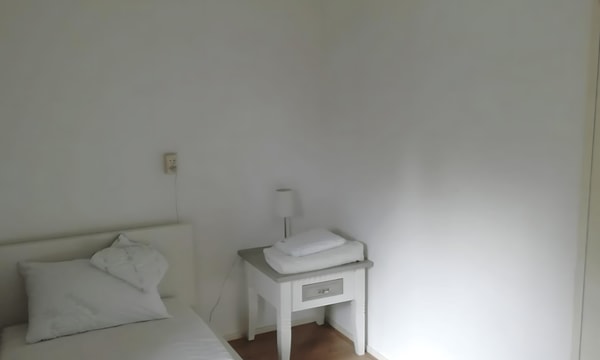 Kamer | 8m² | €680,-