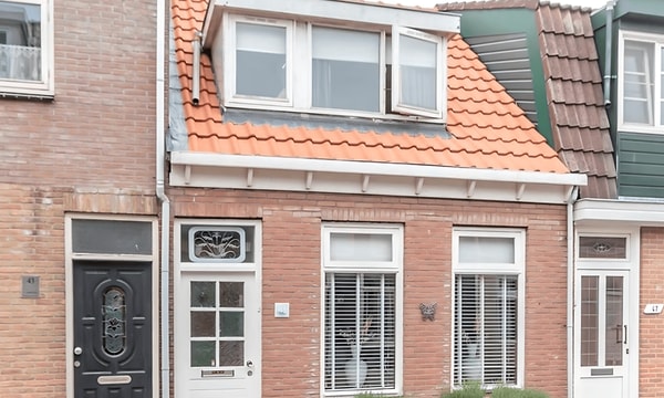 Kamer | 50m² | €881,-