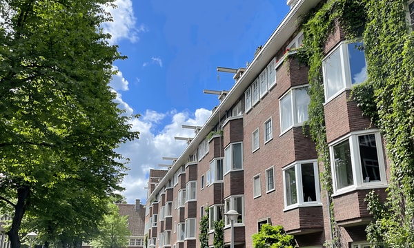 Studio | 44m² | Legmeerstraat | €2150,-