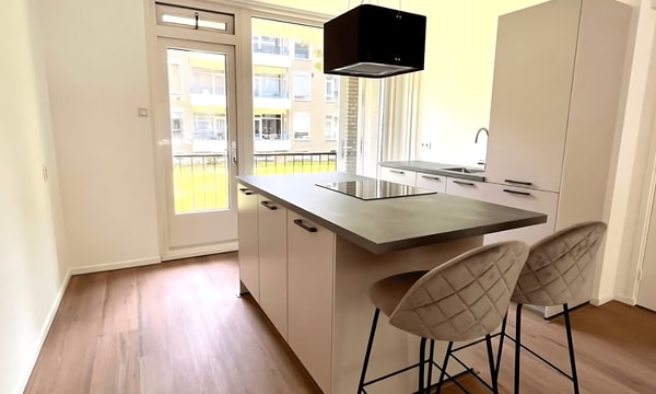 Huis | 92m² | €1140,-