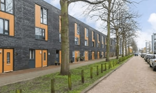 Kantoor | 102m² | €2395,-