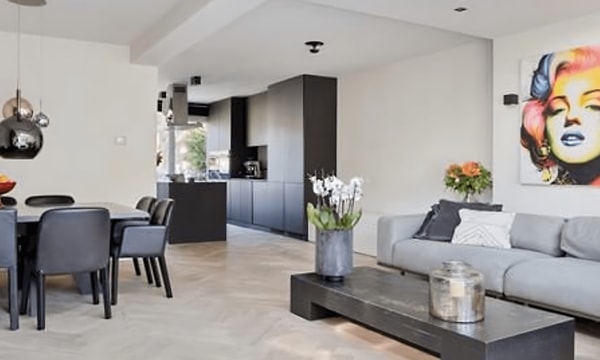 Kamer | 130m² | €3950,-
